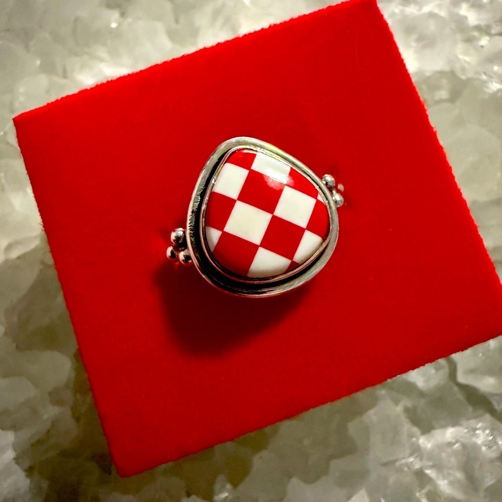NWOT Handmade Sterling Silver Red & White Checkered Design Ring